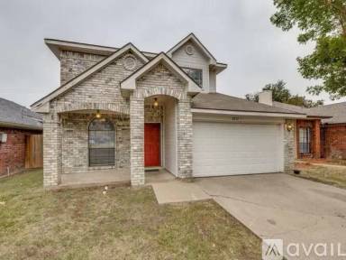 Main picture of 6812 Moccasin Dr