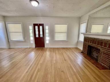 Main picture of 5101 Highland Ave