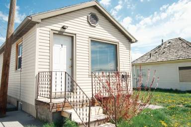 Main picture of 343 W Judicial St