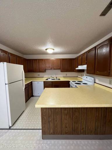 Main picture of Tropicana Apartments