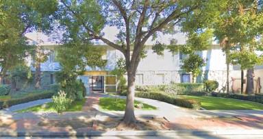 Main picture of 1311 N Ross St