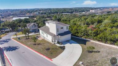 Main picture of 7100 Old Bee Caves Rd