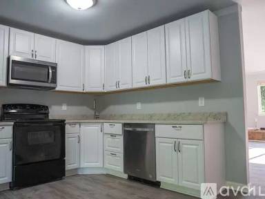 Main picture of 219 Carriage Ct