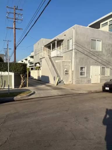 Main picture of 223 E Eagle St