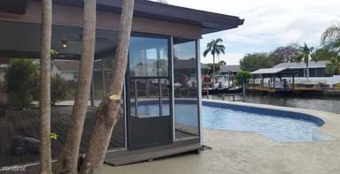 Main picture of 1006 Silver Palm Way