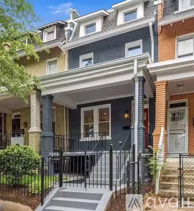 Main picture of 310 Rhode Island Ave NE