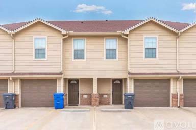 Main picture of 10001 Panther Way