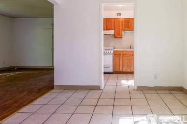 Main picture of Sherman Terrace Condominiums