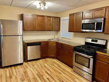 Main picture of 554 2nd St