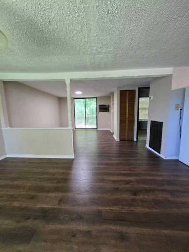 Main picture of 1726 Ashmore Ave