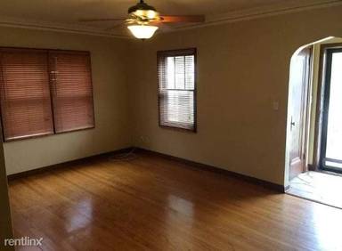 Main picture of 3213 S 43rd St