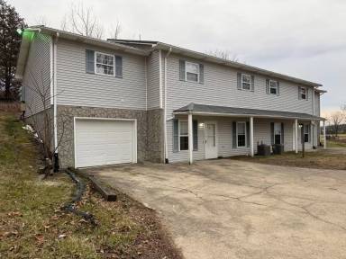 Main picture of 270 Bailey St