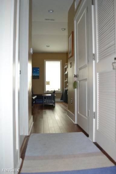 Main picture of 740 S 15th St