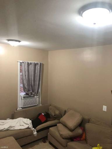 Main picture of 5 Van Cortlandt Pk Ave