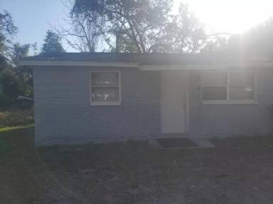 Main picture of 10113 N 11th St