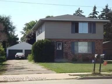 Main picture of 1905 S Main St