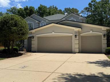 Main picture of 1010 Garrison Dr