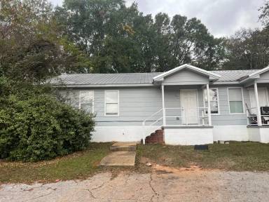 Main picture of 1926 Fosters Ferry Rd