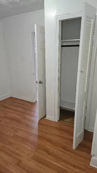 Main picture of 40 Webster St