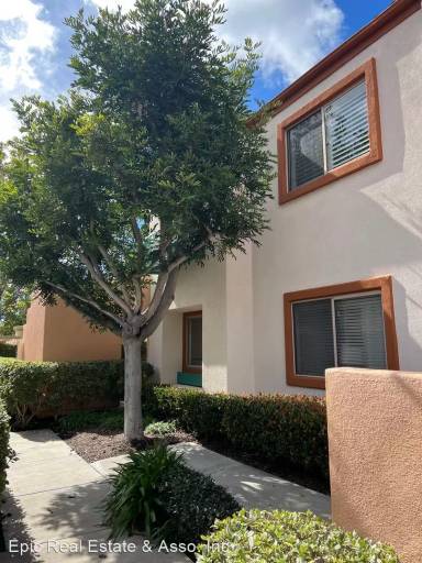 Main picture of 211 Villa Point Dr