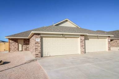 Main picture of 5730 120th St
