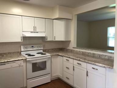 Main picture of 1836 West Dr
