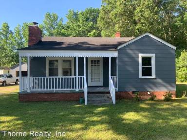 Main picture of 223 Fleming St