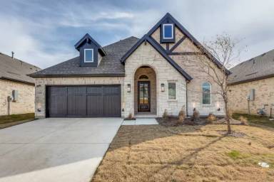 Main picture of 6240 Mulberry Creek Ln