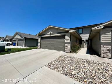 Main picture of 6616 W 6th Pl