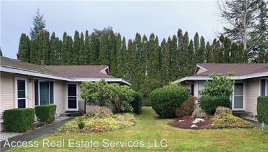 Main picture of 2431 Yew St