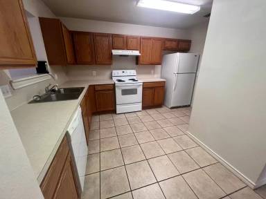 Main picture of 5417 Marshall St
