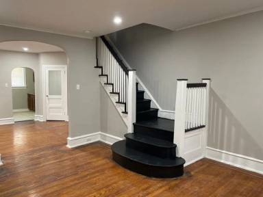 Main picture of 5503 Florence Ave