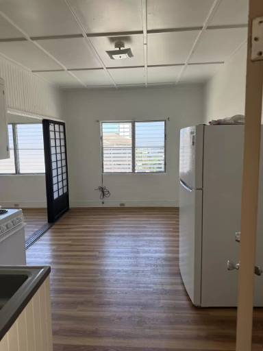Main picture of 902 Pumehana St