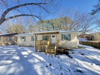 Main picture of 465 S 21st St