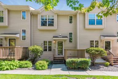 Main picture of 3704 Livingston Ave