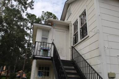 Main picture of 708 W 3rd Ave