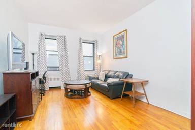Main picture of 415 E 80th St