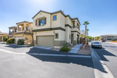 Main picture of 9621 Sharp Horn Ct