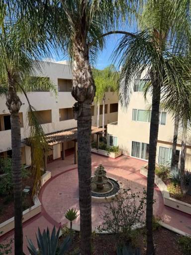 Main picture of 13941 Sherman Way