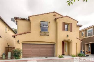 Main picture of 4212 Avenida Arroyo