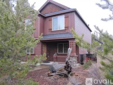 Main picture of 16583 Daisy Pl