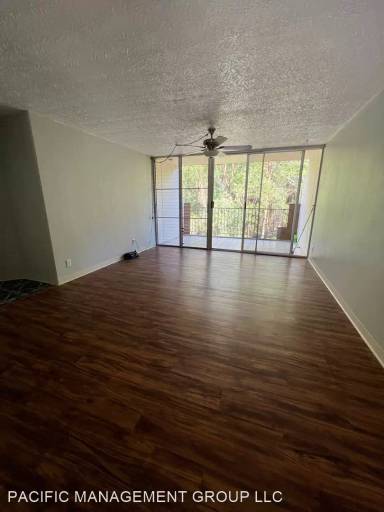 Main picture of Cathedral Point