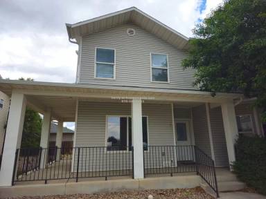 Main picture of 2946 D Rd