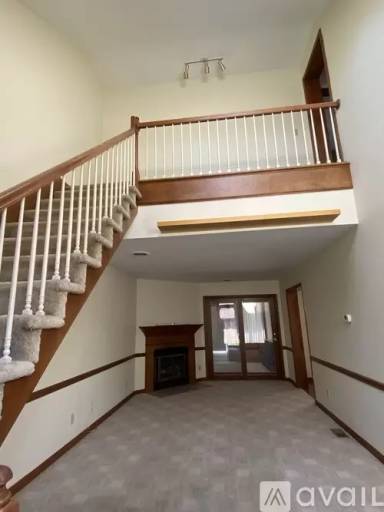 Main picture of 350 Peppercorn Sq