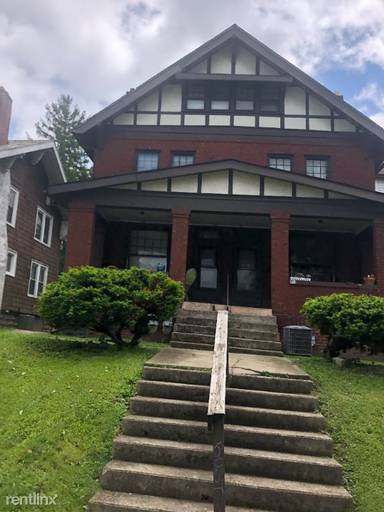 Main picture of 1932 Summit St