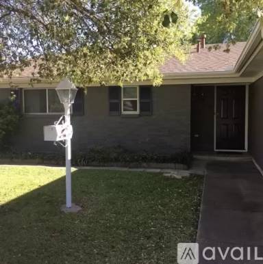 Main picture of 7468 Meadow Ct