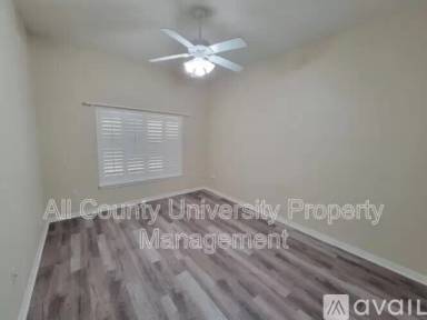 Main picture of 8590 SW 10th Rd