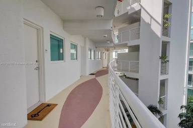 Main picture of 6580 Indian Creek Dr