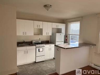 Main picture of 2836 Guilford Ave