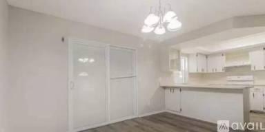 Main picture of 3808 SE 2nd Pl